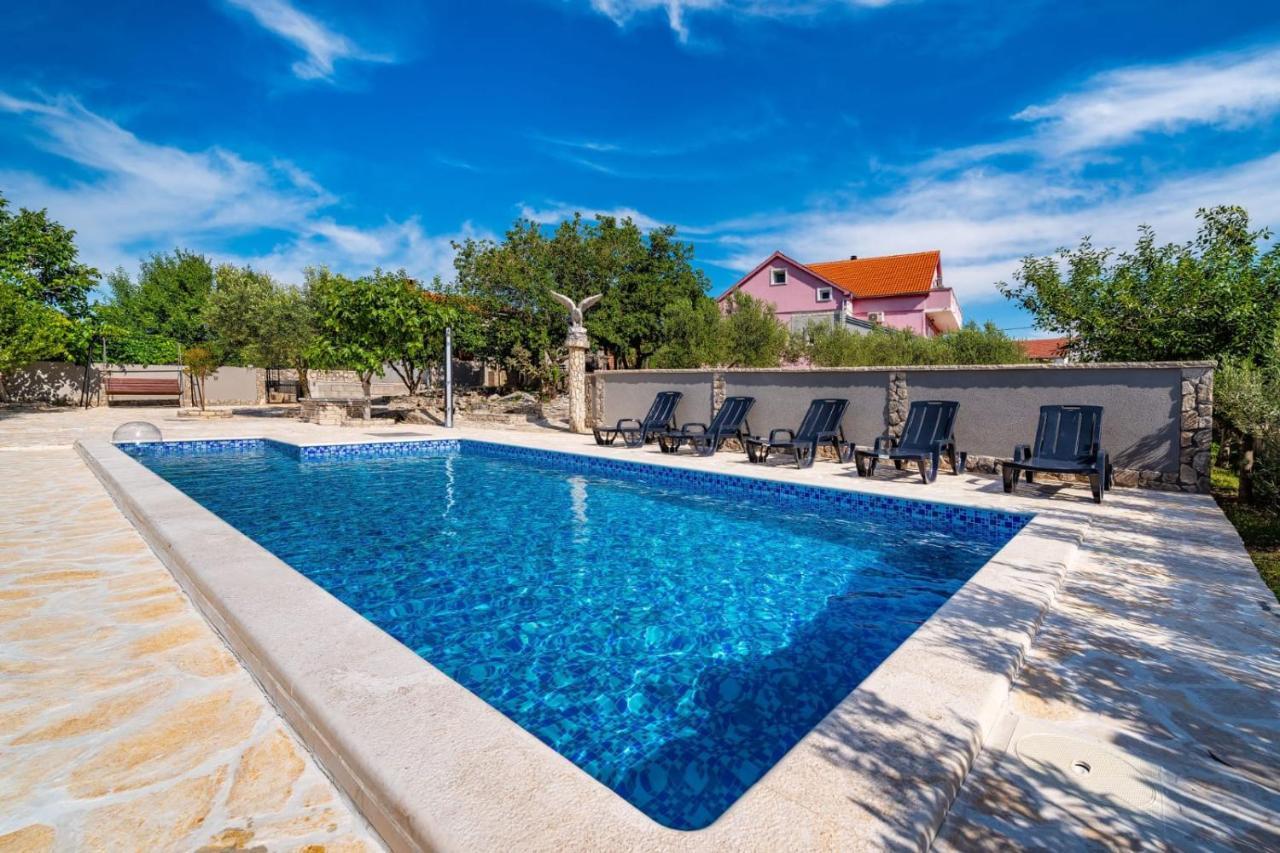 Villa Eagle Бенковац Экстерьер фото